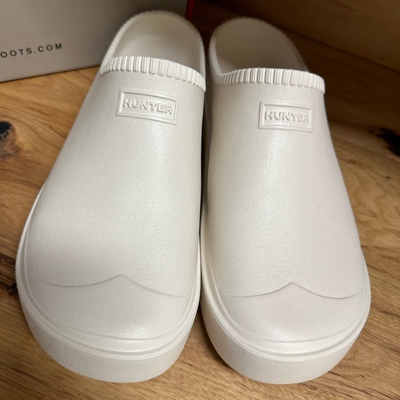 Hunter Womens In/Out Bloom Algae Foam Willow White Slip On Clogs Size 12 NIB - Picture 11 of 13